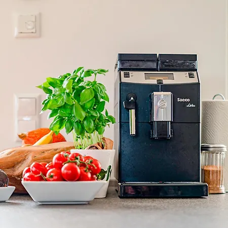 Schwalbennest, Nr 49 *