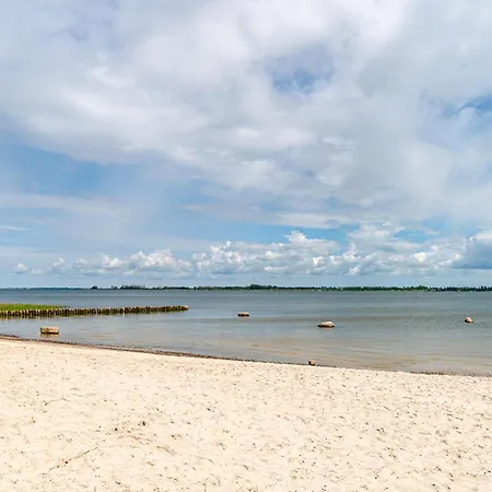 Schwalbennest, Nr 49 *